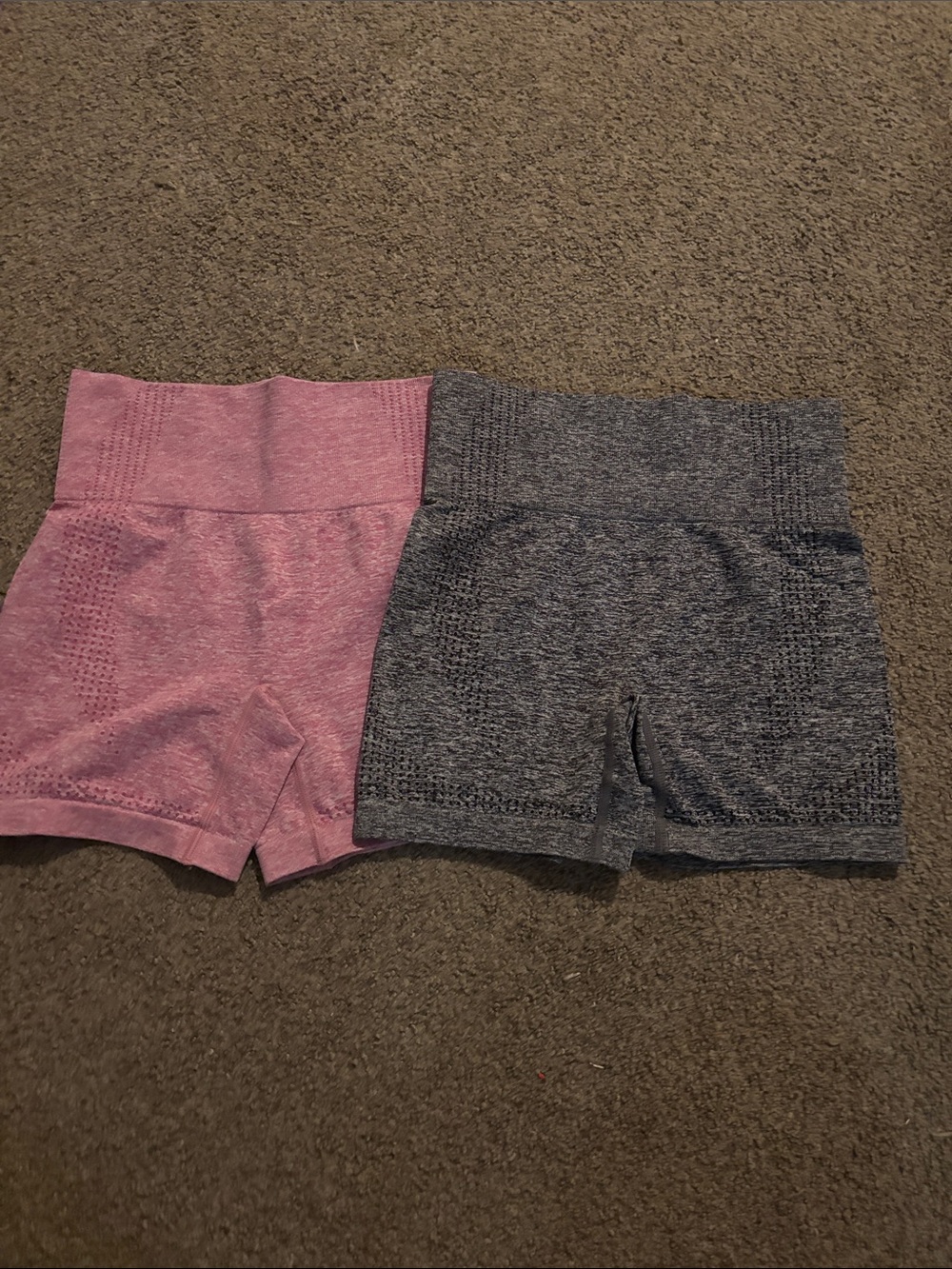 Seamless High-Waist Workout Shorts - Pink & Gray